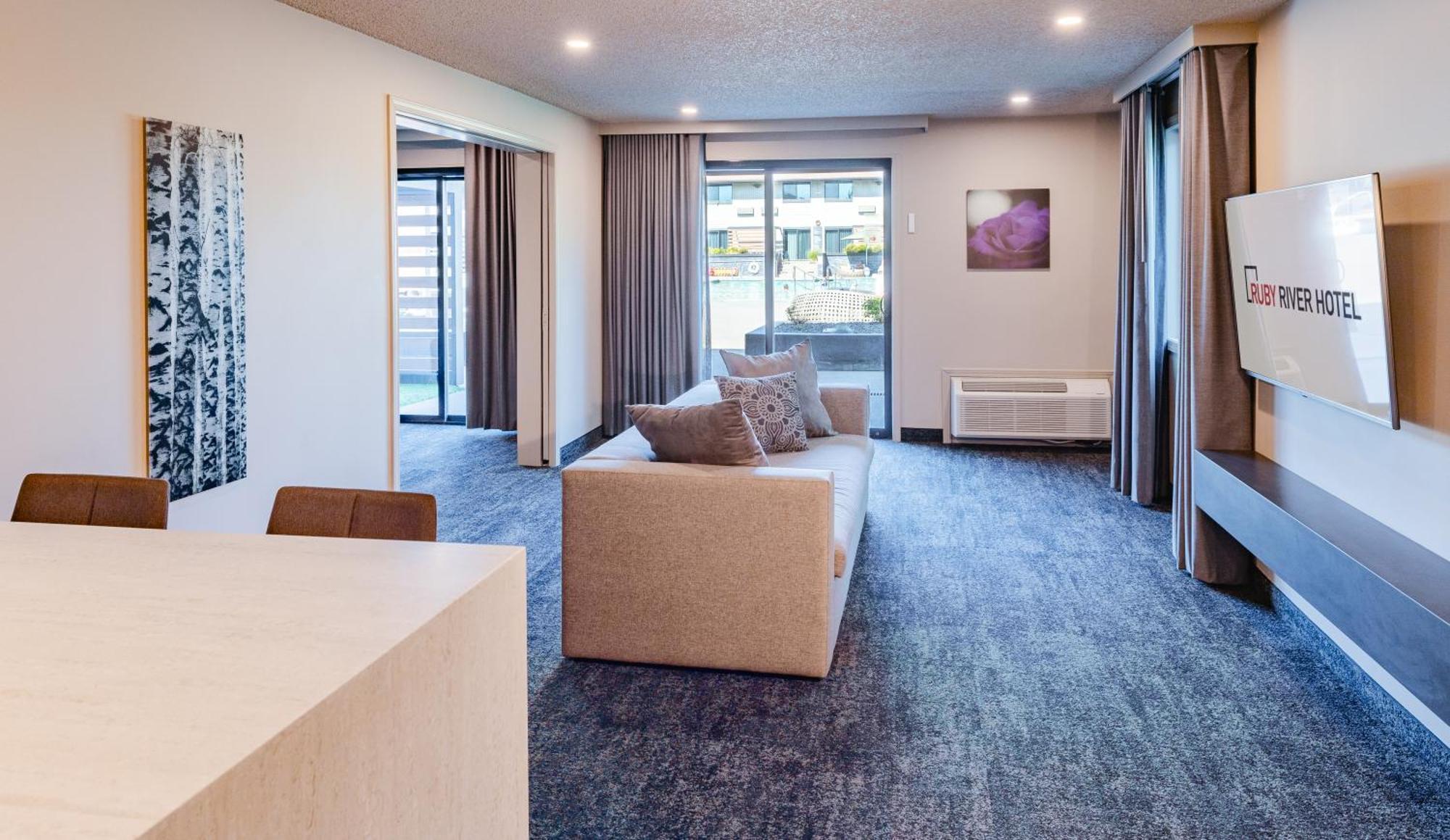 Ruby River Hotel Spokane (Adults Only) Dış mekan fotoğraf
